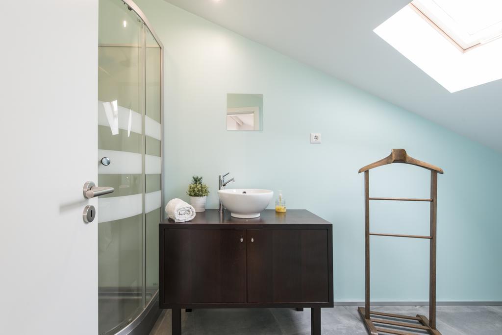 Apartamento Charming Tram 28 *